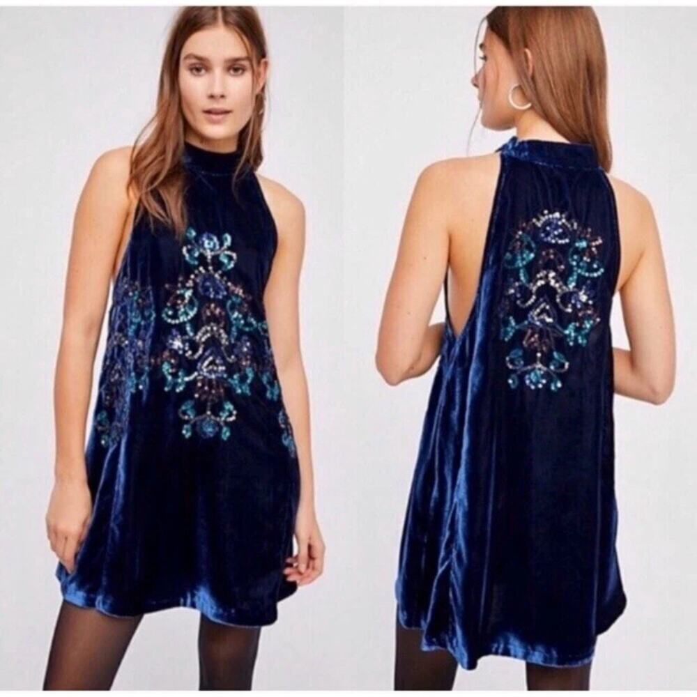 FREE PEOPLE Blue Jill's Sequin Velvet Halter Swing Mini Dress Sz S Skull Pattern